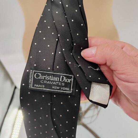 Christian Dior Vintage USA All Silk Luxury Designer Tie Black Polka Dots - Picture 5 of 7